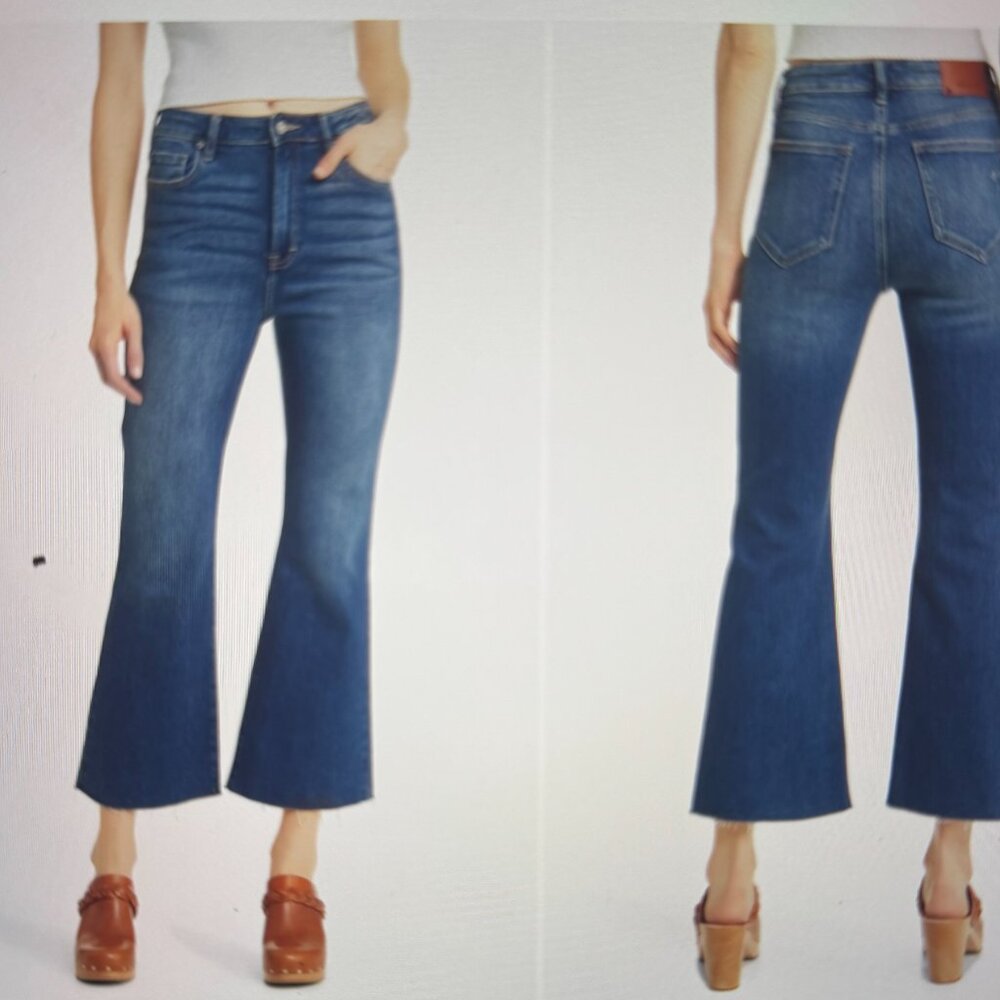 HIDDEN  HAPPI   Cropped Flare Jeans  with tags. Sold Out size 27